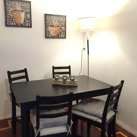 Picoas Apartment *